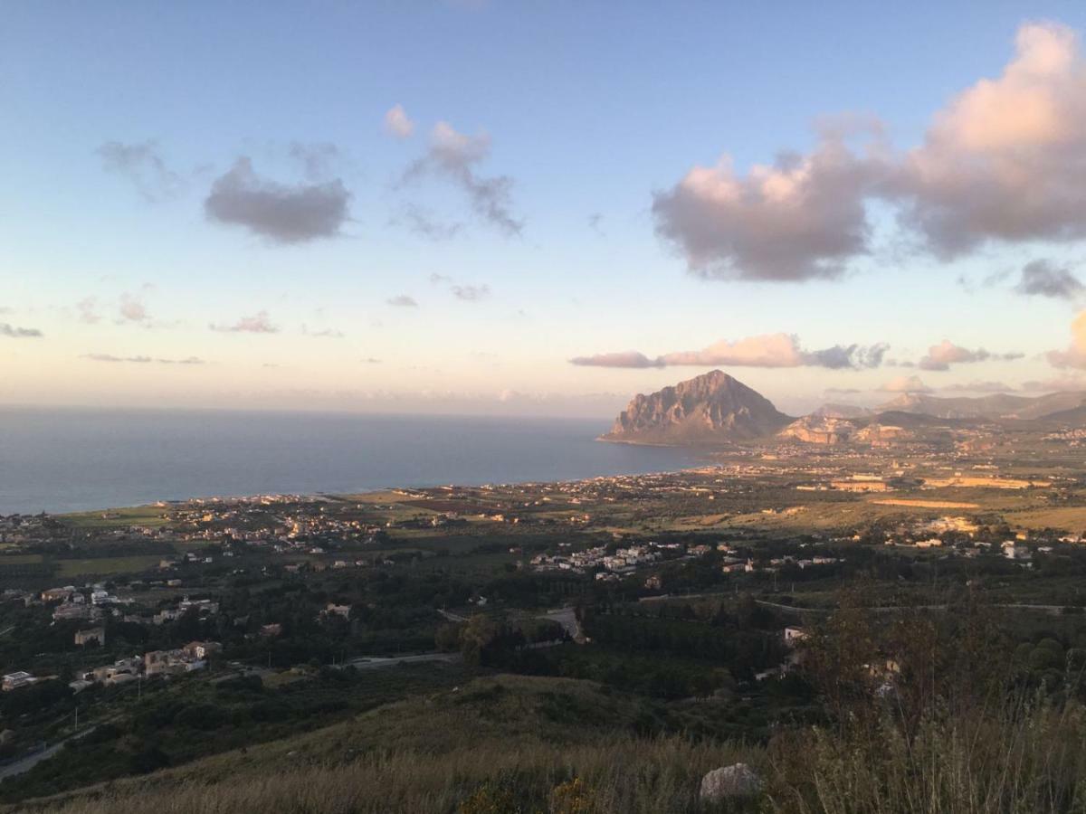 La Casa Di Paoletta A Due Passi Dal Mare Lejlighed Trapani Eksteriør billede